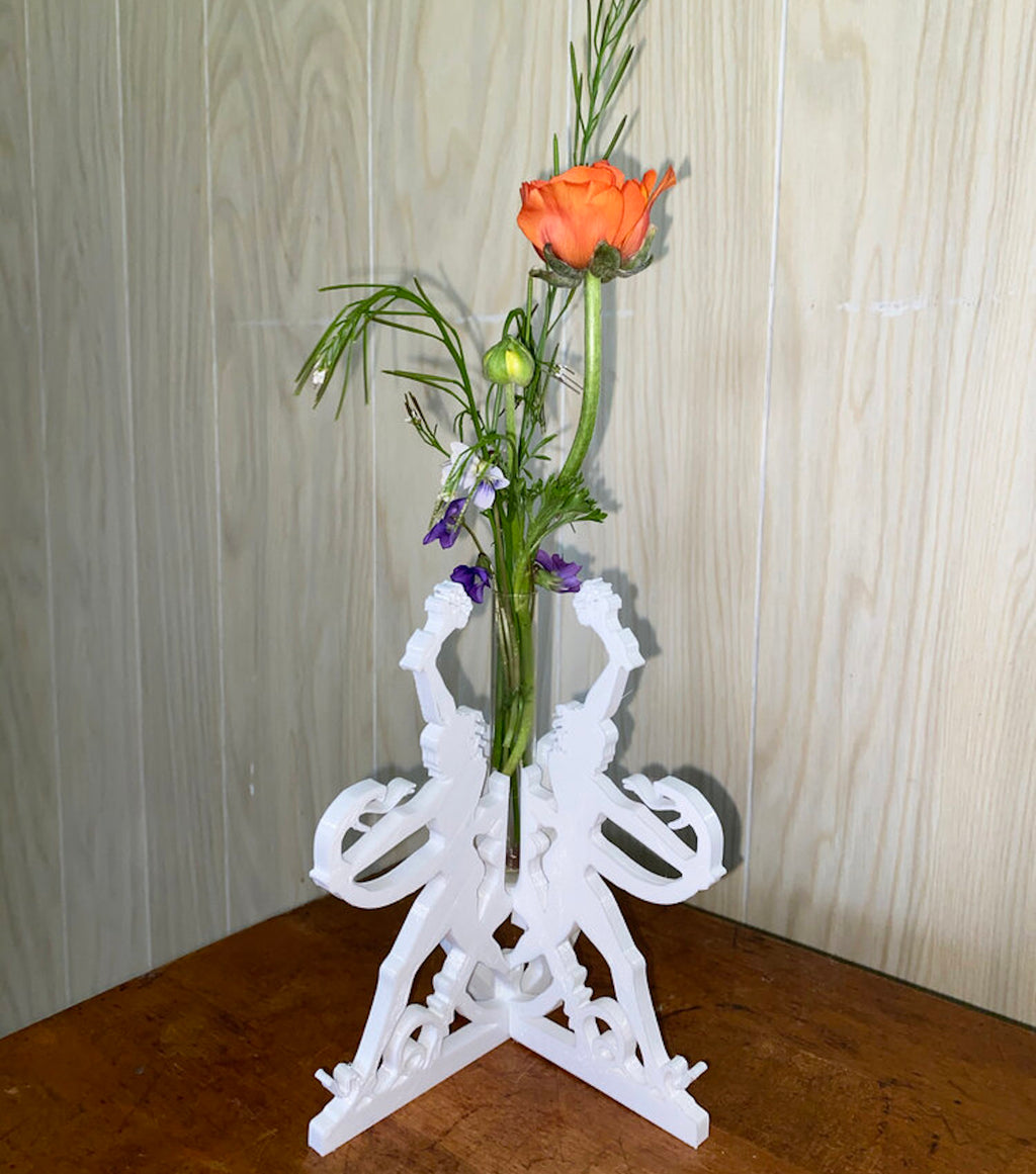 Kathleen, Shop Kathleen, Flower Arrangement, Florals, Dried Florals, Sustainably Foraged, Wretched Flowers, NYC, Independent Boutique, Los Angeles, Los Angeles Flowers, Vase, 3D Printed, Flower Vase